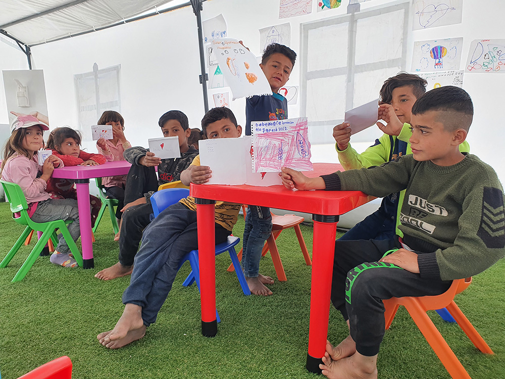 Children in Turkey whose parents work in agriculture stay in a tent-based Child Friendly Space while their parents are in the fields